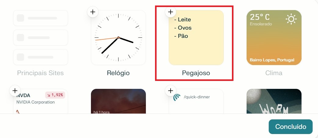 Erro de tradução no Comet: ao invés de notas autoadesivas, o navegador traduziu sticky notes para "pegajoso". 