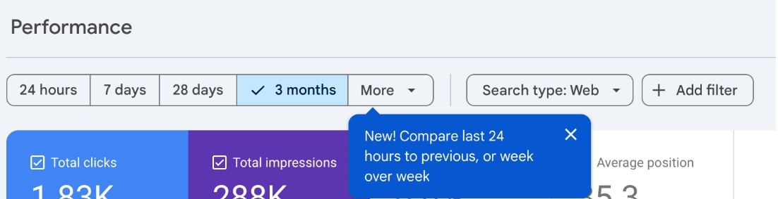 Na captura de tela vemos a notificação no Google Search Console que anuncia as novas visualizações de comparação de 24h